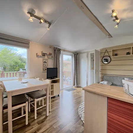 Prázdninový dům Chalet 2 *