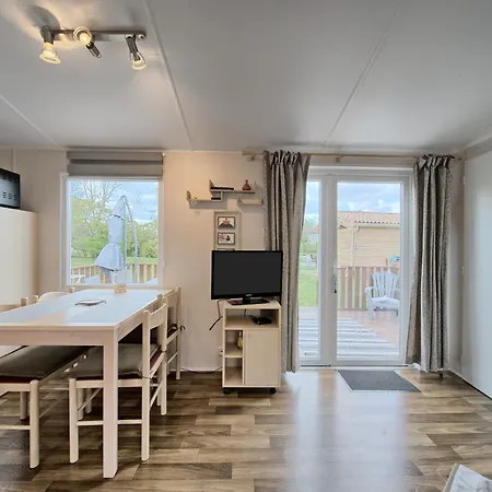 Holiday home Chalet 2 *